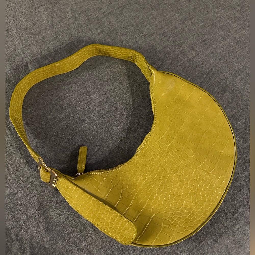 Croc Mid Baguette Shoulder Bag - Picture 2 of 3